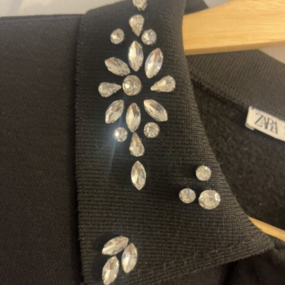 Zara sweatshirts with Diamond-studded collar (size: M) - Picture 3 of 8